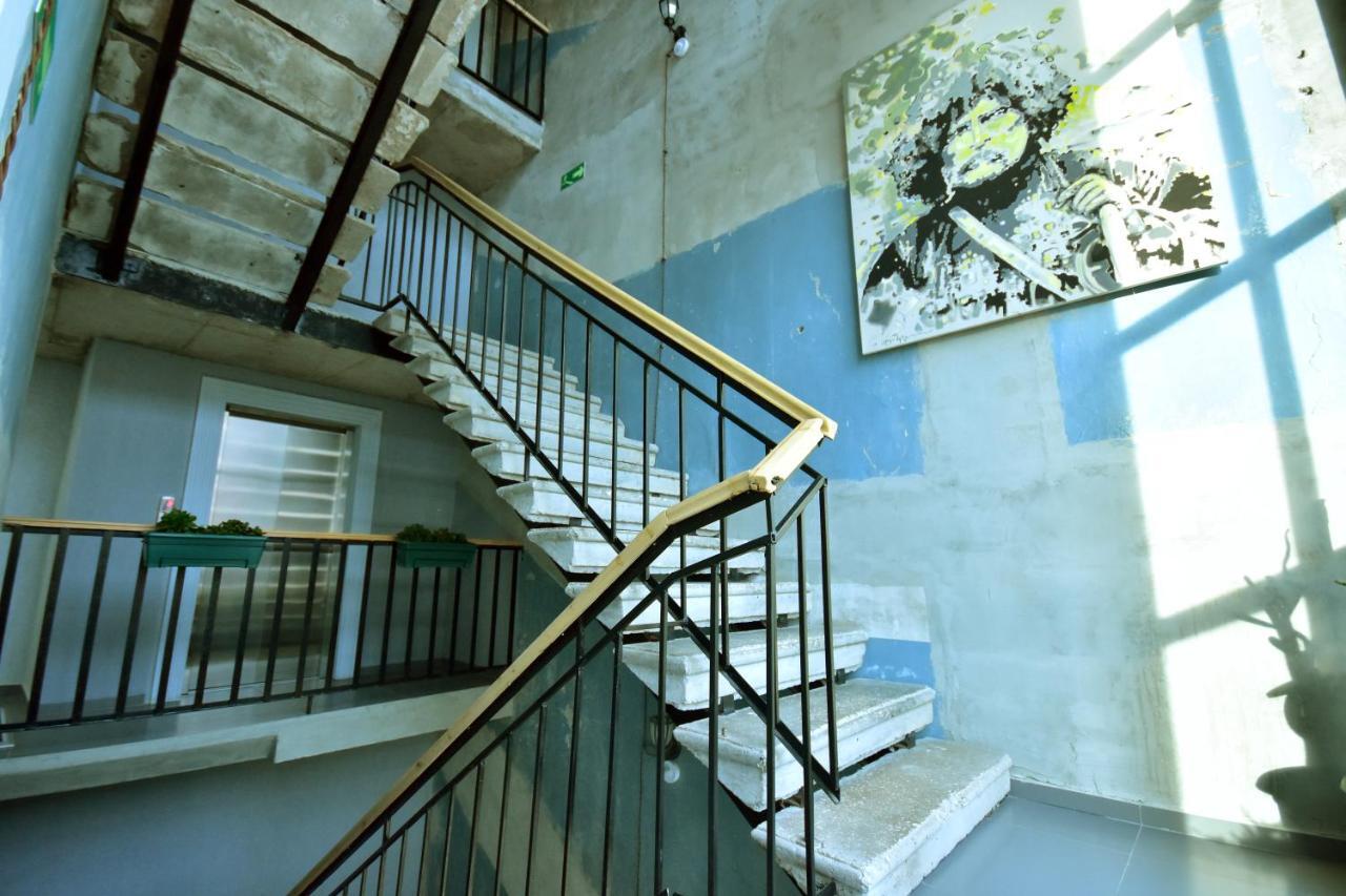 Libereco Aparthotel Batumi Esterno foto